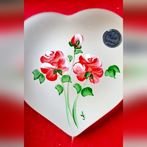 VTG L.E. Smith Handpainted On Frosted Heart Glass Signed Original Box - Picture 5 of 6